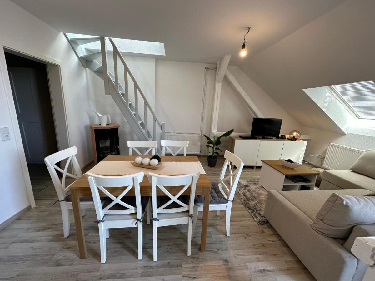Gemuetliche Neurenovierte Dachgeschosswohnung Erfurt Dış mekan fotoğraf